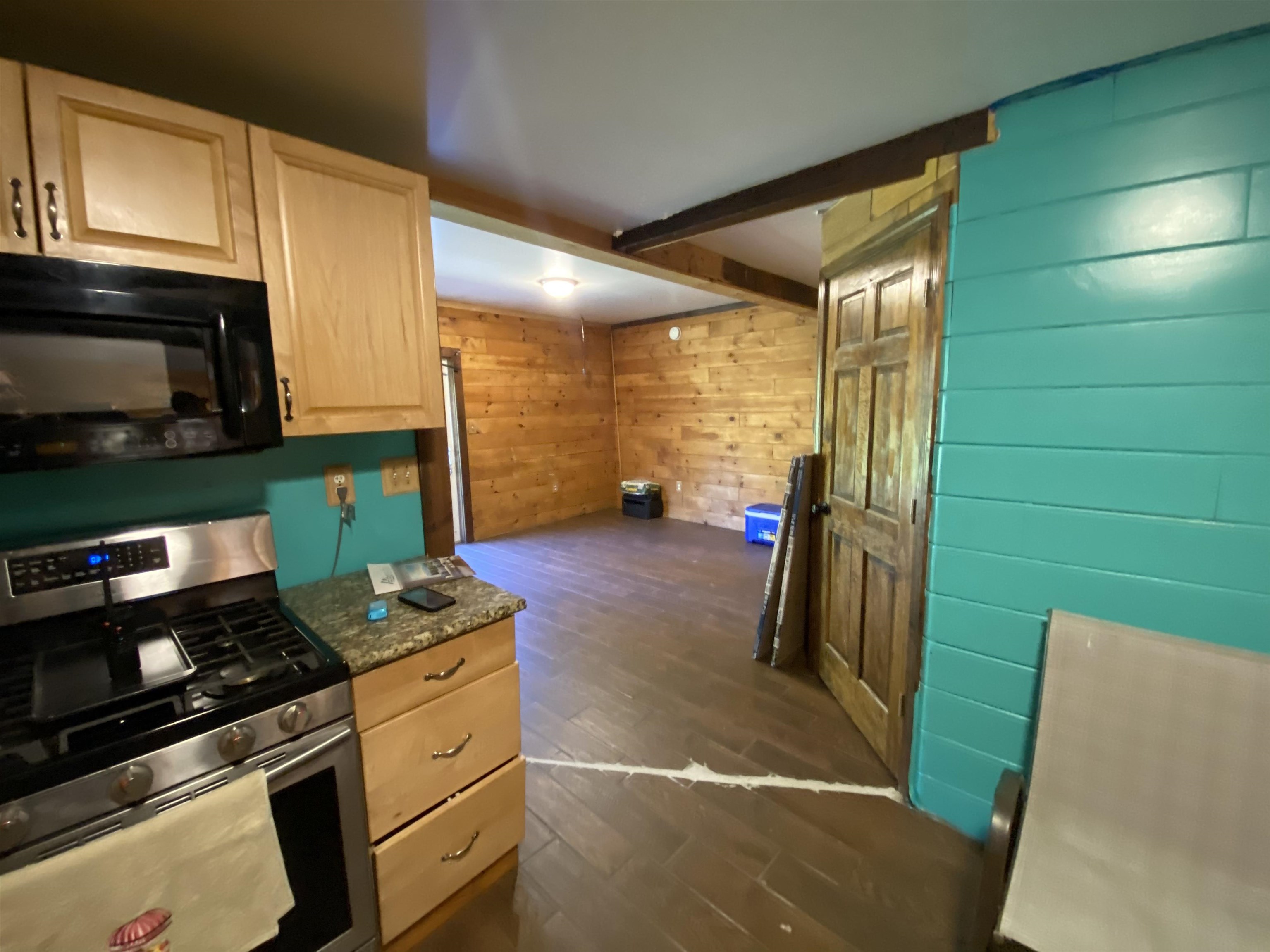 416 Highway 5 Sutton, VT 05867 - Photo 4 of 24