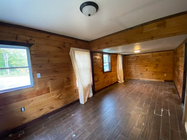 $189,950 | 416 Highway 5, Sutton, VT 05867