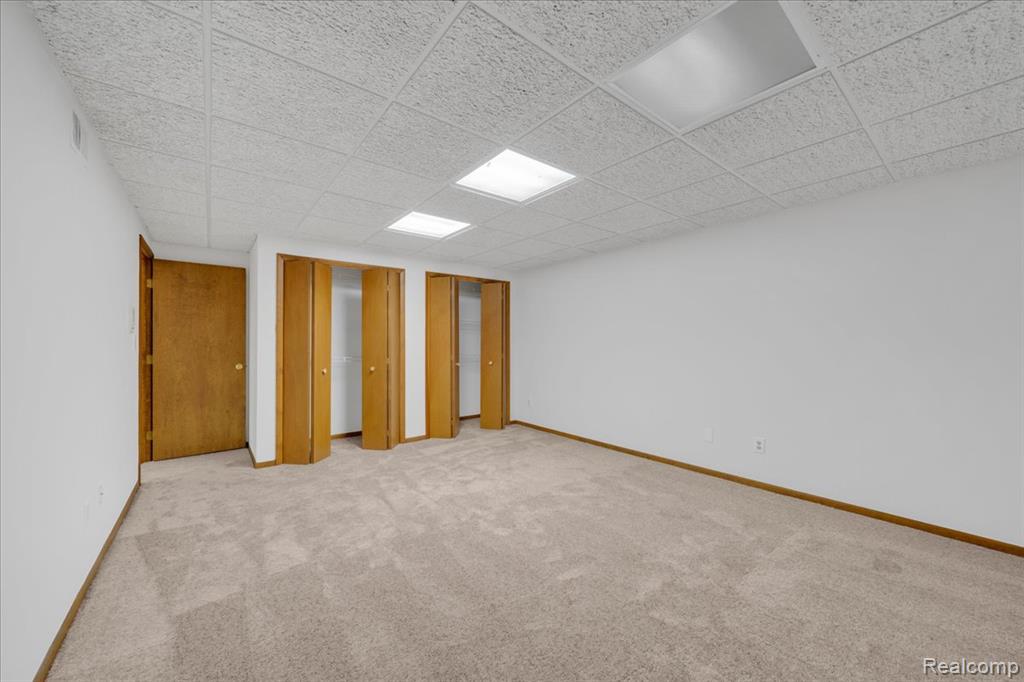 955 Woodlane Drive, Unit 9 Rochester Hills, MI 48307 - Photo 26 of 41