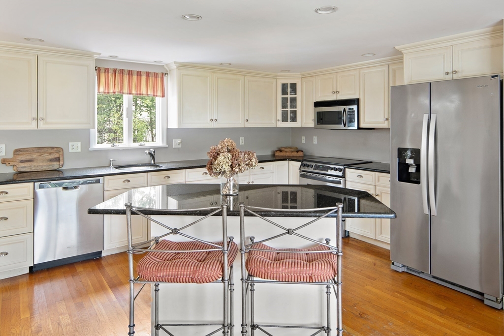 80 Coolidge Road Norwell, MA 02061 - Photo 7 of 31