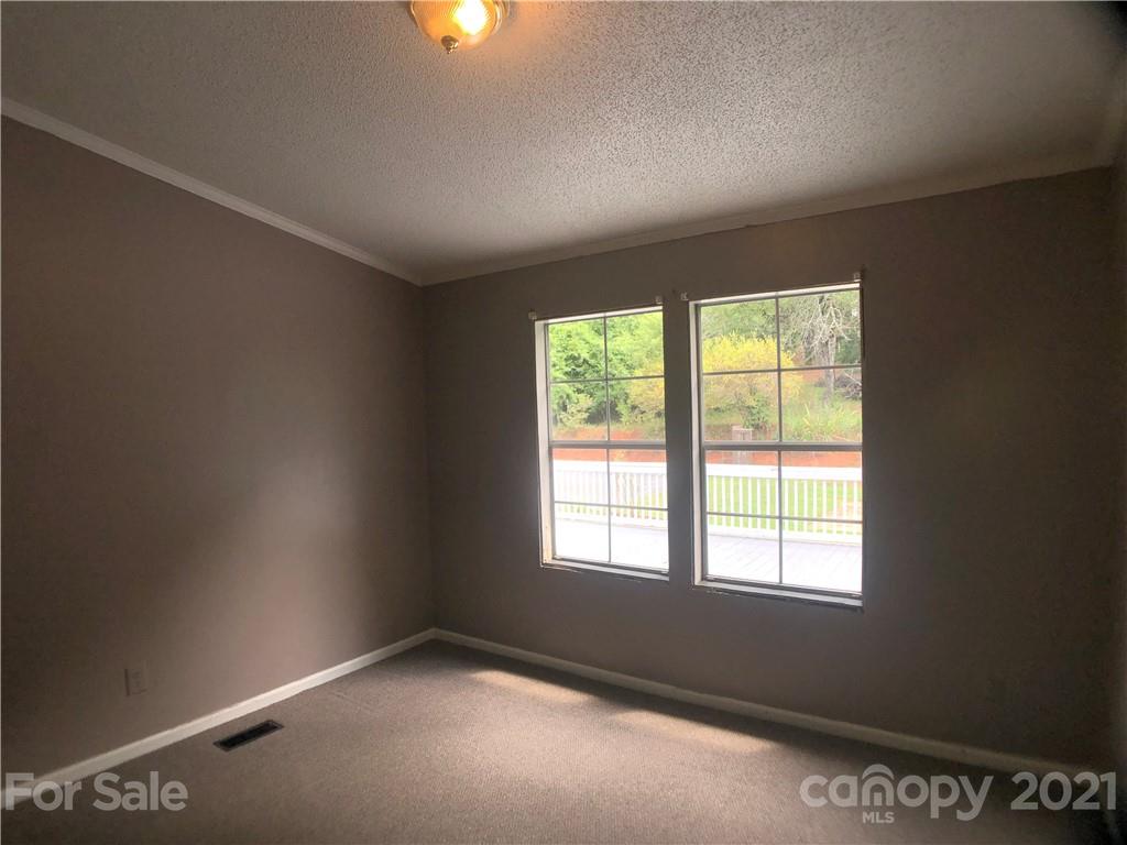 5526 Whiteside Road Bostic, NC 28018 - Photo 35 of 48 an empty room with a window