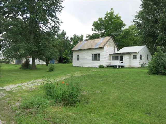 $87,000 | 281 Maple Street, Kidder, MO 64649