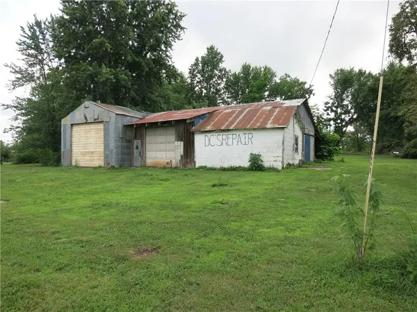 $87,000 | 281 Maple Street, Kidder, MO 64649