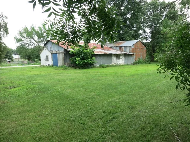 $87,000 | 281 Maple Street, Kidder, MO 64649