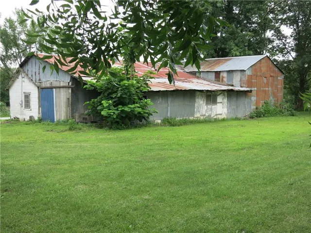 $87,000 | 281 Maple Street, Kidder, MO 64649