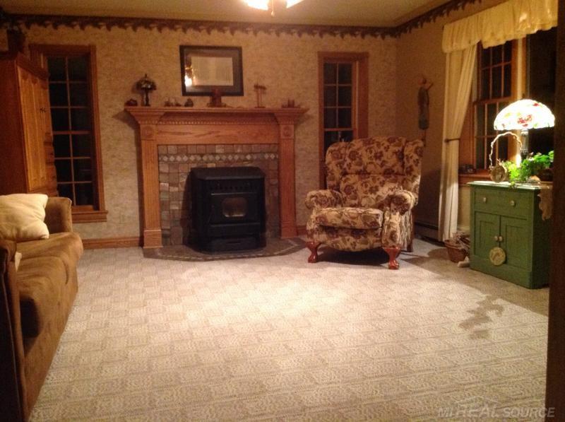 2576 Peck Road Croswell, MI 48422 - Photo 2 of 27 31304103-1.JPG