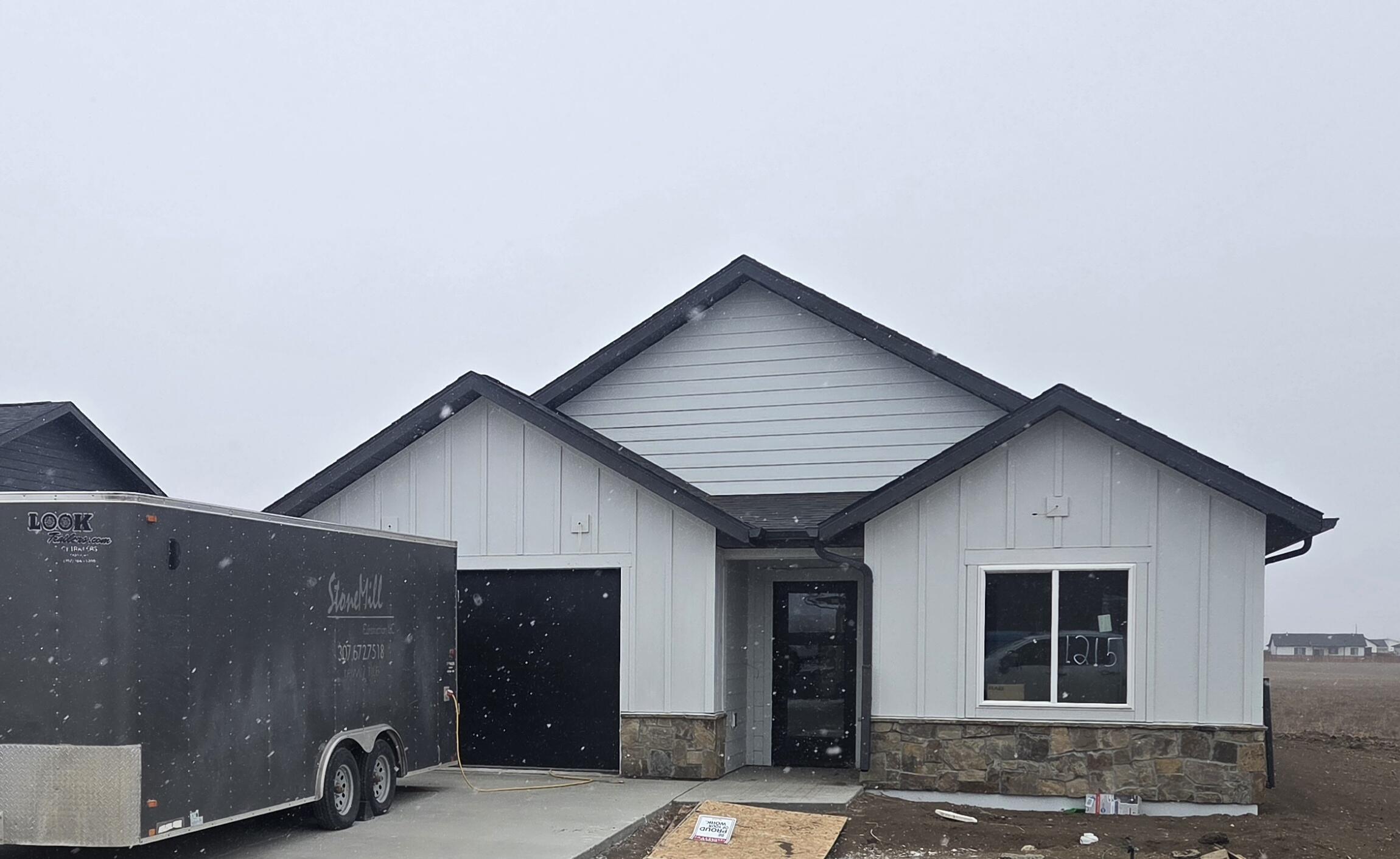 1215 Edelman Loop Sheridan, WY 82801 - Photo 2 of 7 20260120_105359