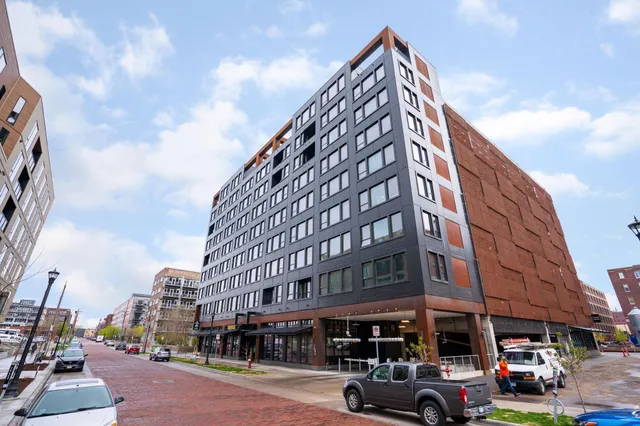 $699,900 | 728 North 3rd Street, Unit 501, Minneapolis, MN 55401