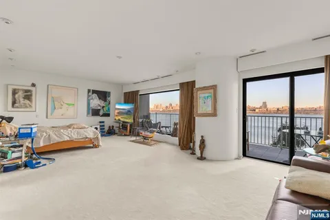 $1,249,900 | 1225 River Road, Unit 11D, Edgewater, NJ 07020