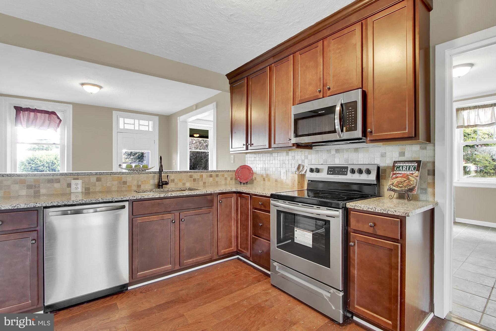 764 Edgegrove Road Hanover, PA 17331 - Photo 4 of 30 Gallery Image 4