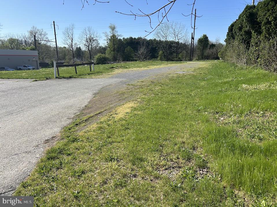 400 East Main Street Mount Joy, PA 17552 - Photo 3 of 15 a view of a park
