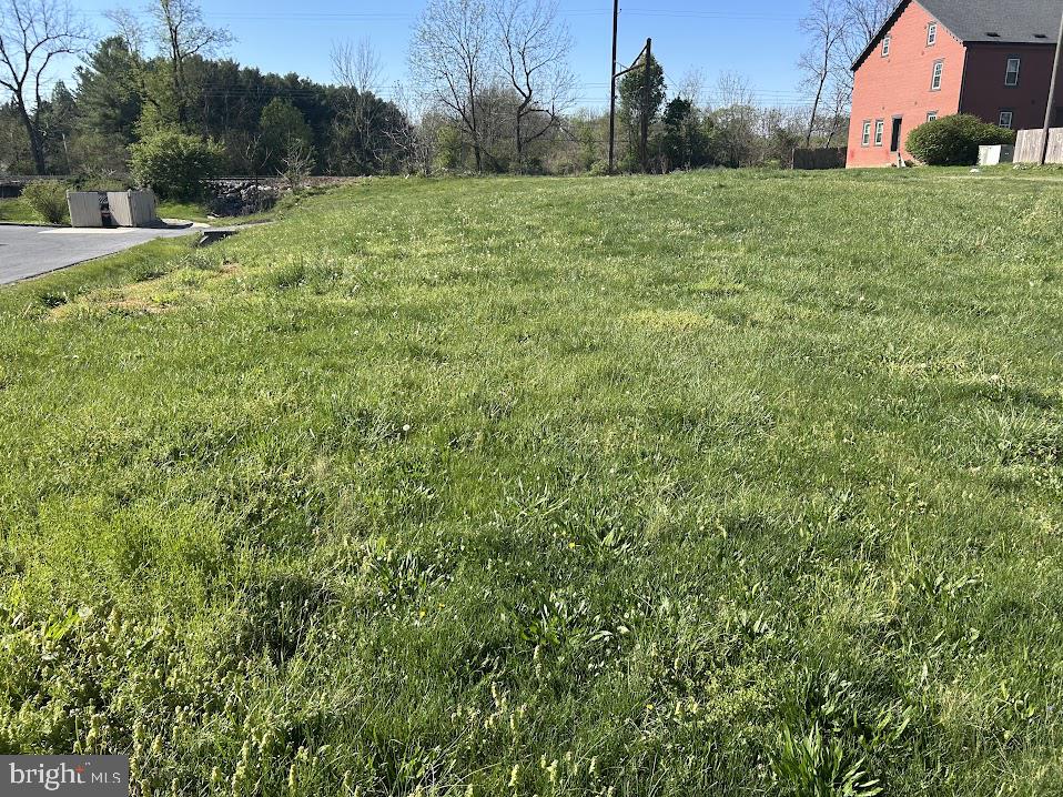 400 East Main Street Mount Joy, PA 17552 - Photo 8 of 15 a view of an outdoor space and a yard