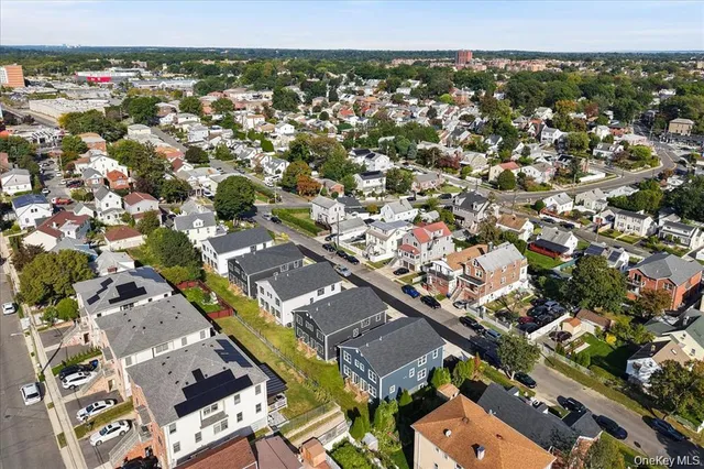 $1,750,000 | 89 Thurton Place, Yonkers, NY 10704