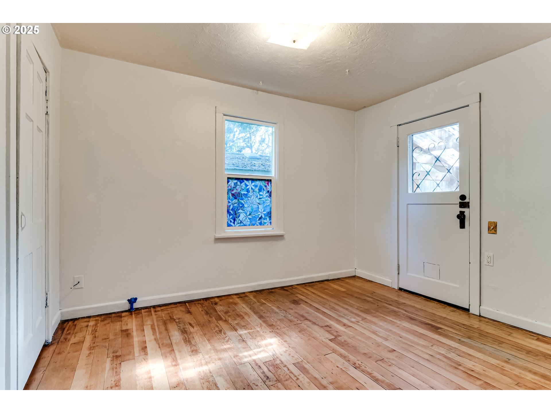 1327 Grant Street Eugene, OR 97402 - Photo 14 of 28