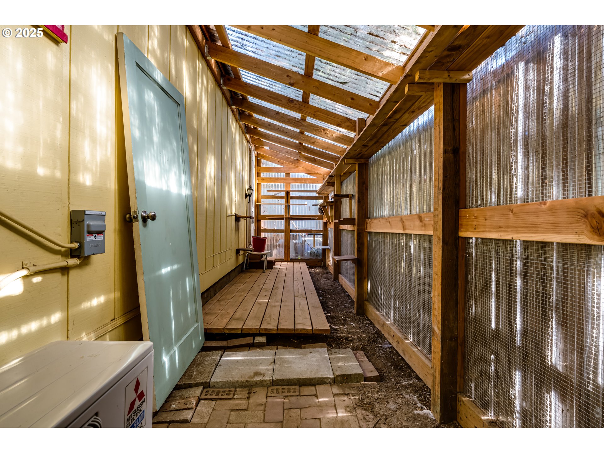 1327 Grant Street Eugene, OR 97402 - Photo 28 of 28