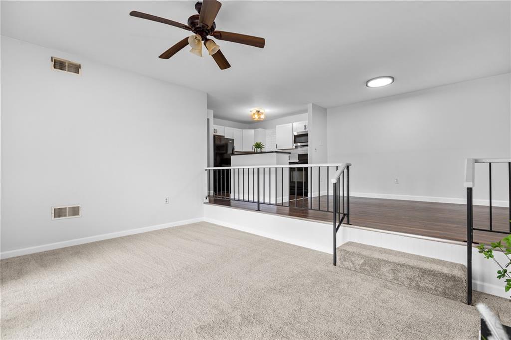 2006 Kenzie Road Pittsburgh, PA 15205 - Photo 10 of 22 Gallery Image 10