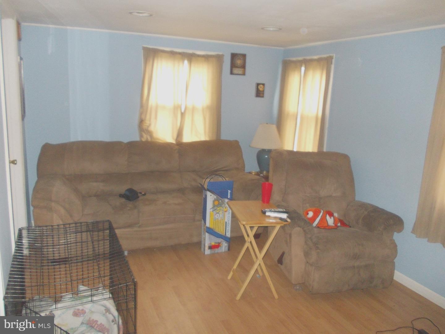 27 Towpath Road Levittown, PA 19056 - Photo 6 of 17 Bonus Room