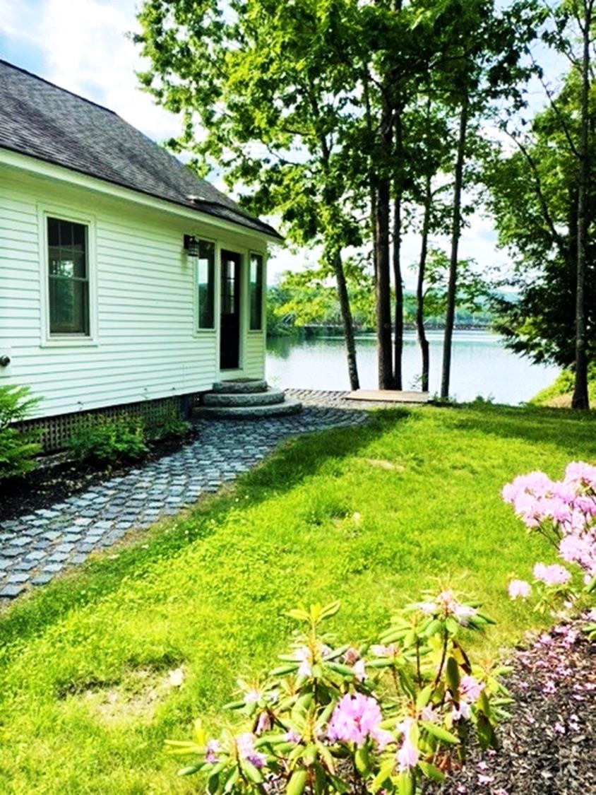 307 River Road Lyme, NH 03768 - Photo 4 of 24