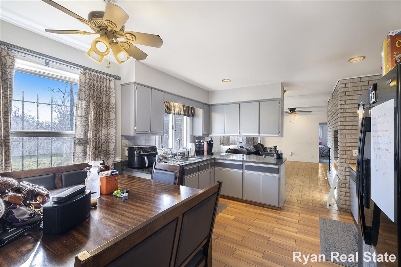 1841 Springfield Street Flint, MI 48503 - Photo 6 of 27 Gallery Image 6