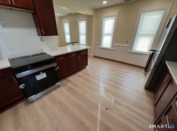 $1,650 | 149 Glen Street, New Britain, CT 06051