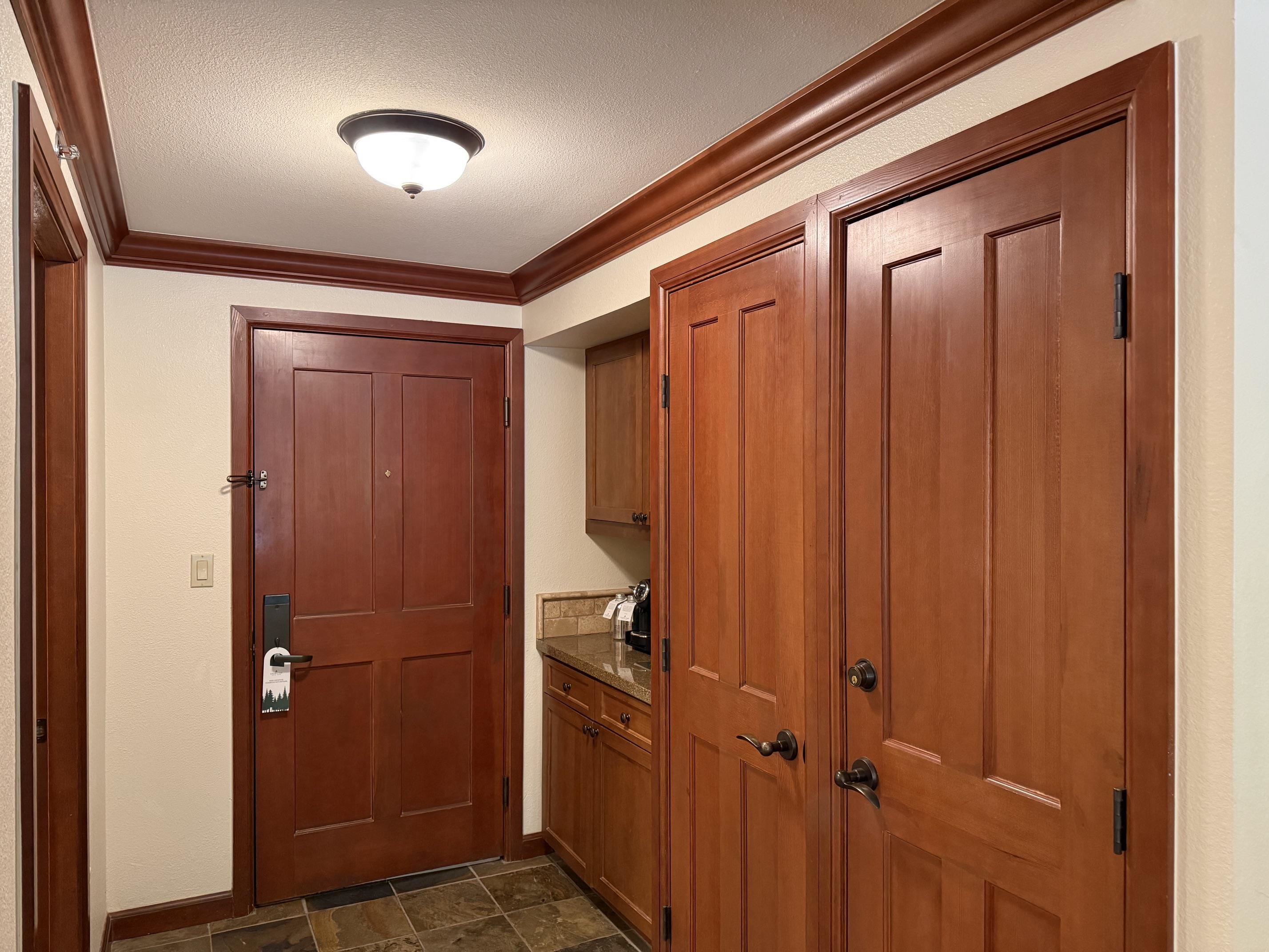 400 Resort Road, Unit 425 Olympic Valley, CA 96146 - Photo 6 of 13 Gallery Image 6