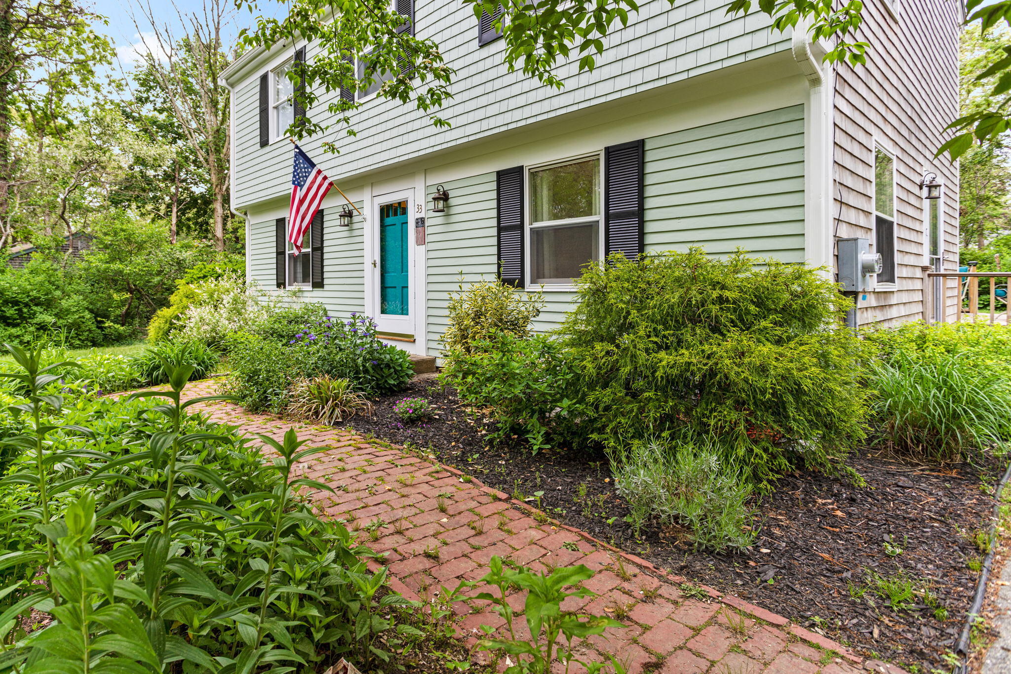 33 Windsor Road Sandwich, MA 02563 - Photo 3 of 30 3-web-or-mls-33 Windsor Rd Hi Res-26