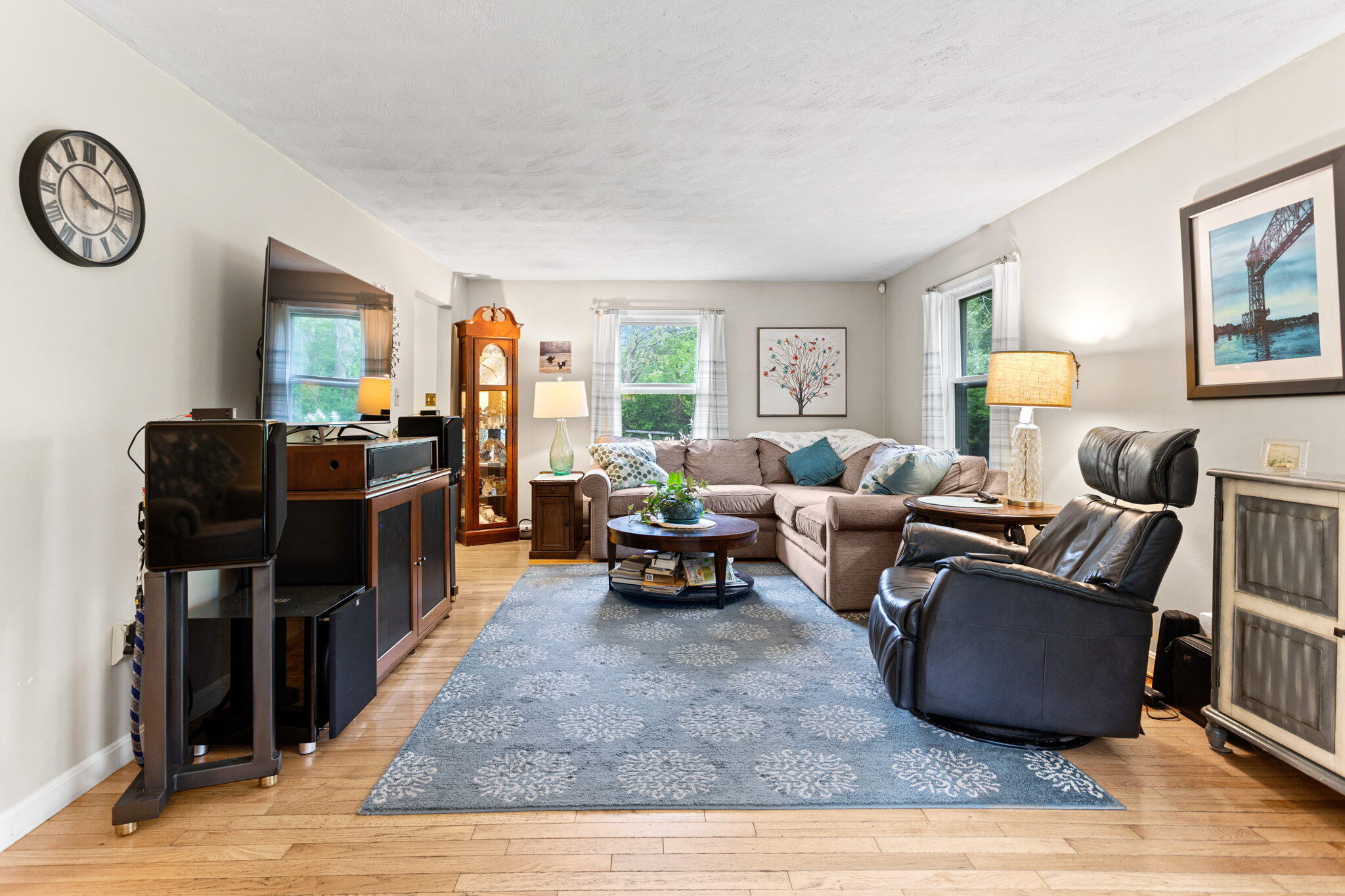 33 Windsor Road Sandwich, MA 02563 - Photo 9 of 30 8-web-or-mls-33 Windsor Rd Hi Res-7