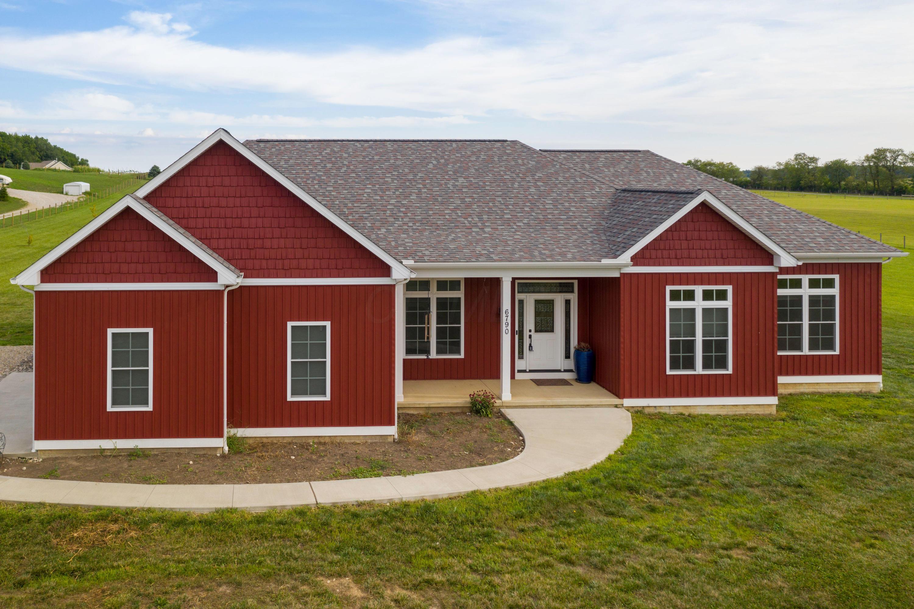 6790 Crumley Road Southwest Lancaster, OH 43130 - Photo 1 of 96