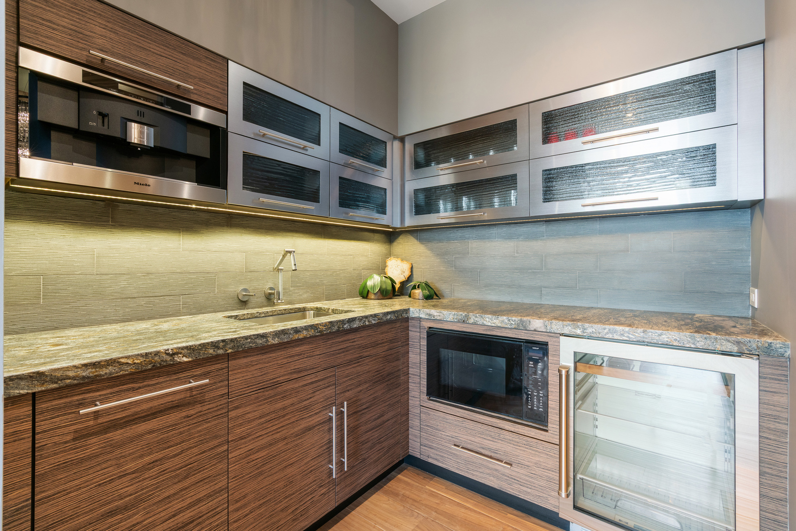 175 East Delaware Place, Unit 9210 Chicago, IL 60611 - Photo 43 of 66