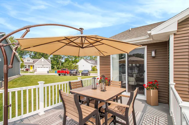 $589,000 | 821 Janelle Court, Portage, MI 49024