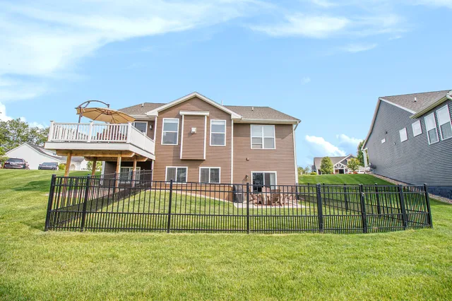 $589,000 | 821 Janelle Court, Portage, MI 49024