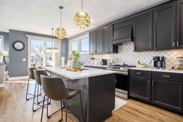 $589,000 | 821 Janelle Court, Portage, MI 49024