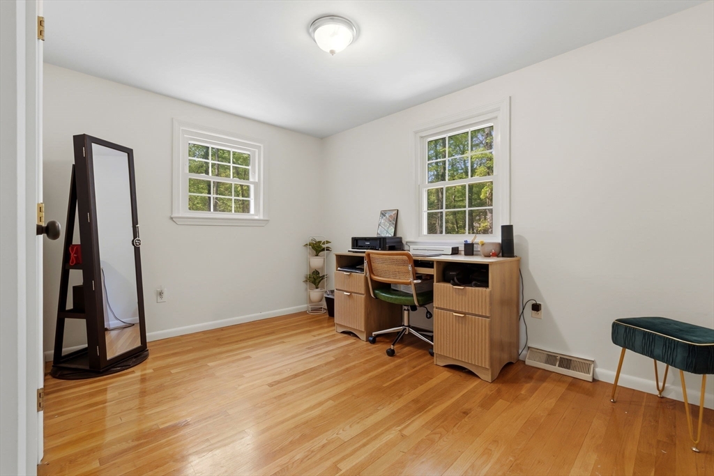 138 Killam Hill Road Boxford, MA 01921 - Photo 24 of 39