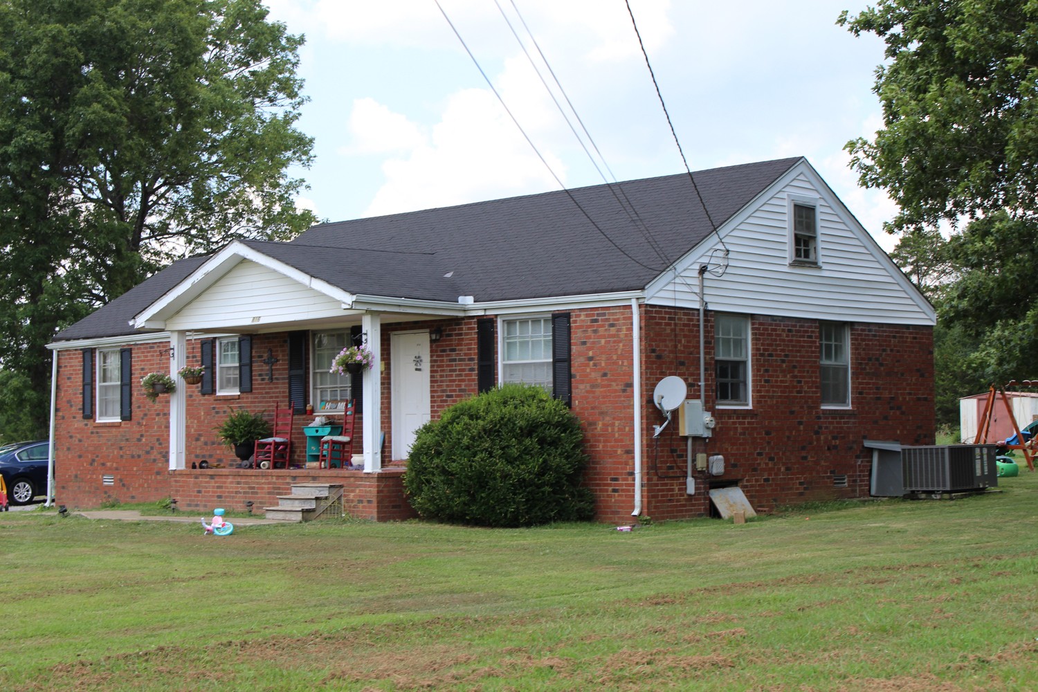 812 Flat Rock Road Murfreesboro, TN 37130 - Photo 4 of 7 Gallery Image 4