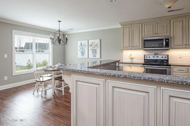 $332,900 | 639 Brookfield Drive, Winterville, NC 28590