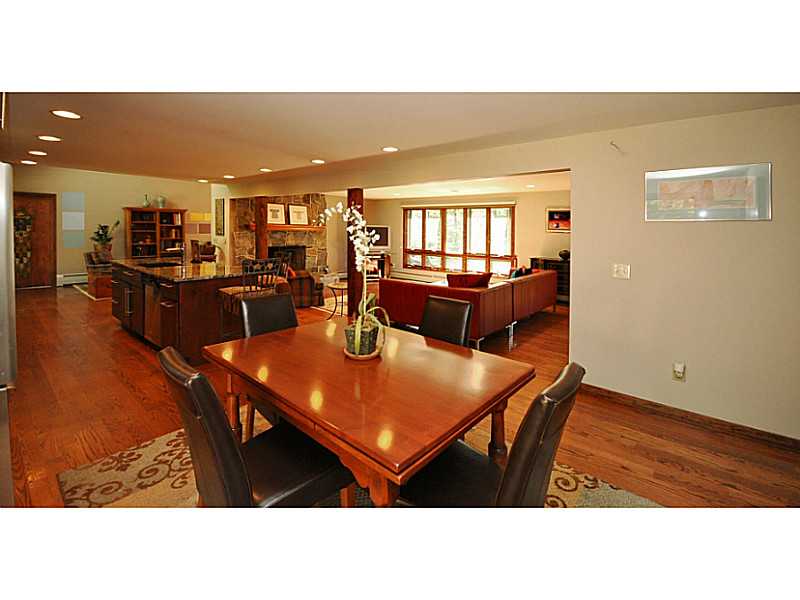 676 Read School House Road Coventry, RI 02831 - Photo 10 of 24 Dining Area.