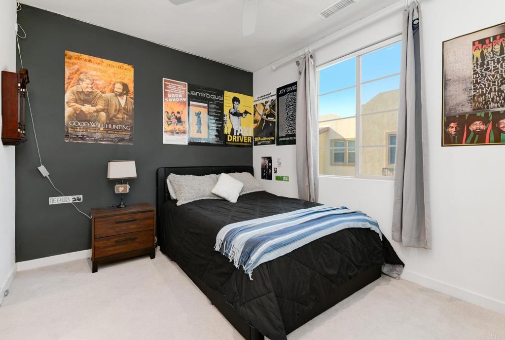 319 Lagoon Way Santee, CA 92071 - Photo 14 of 30