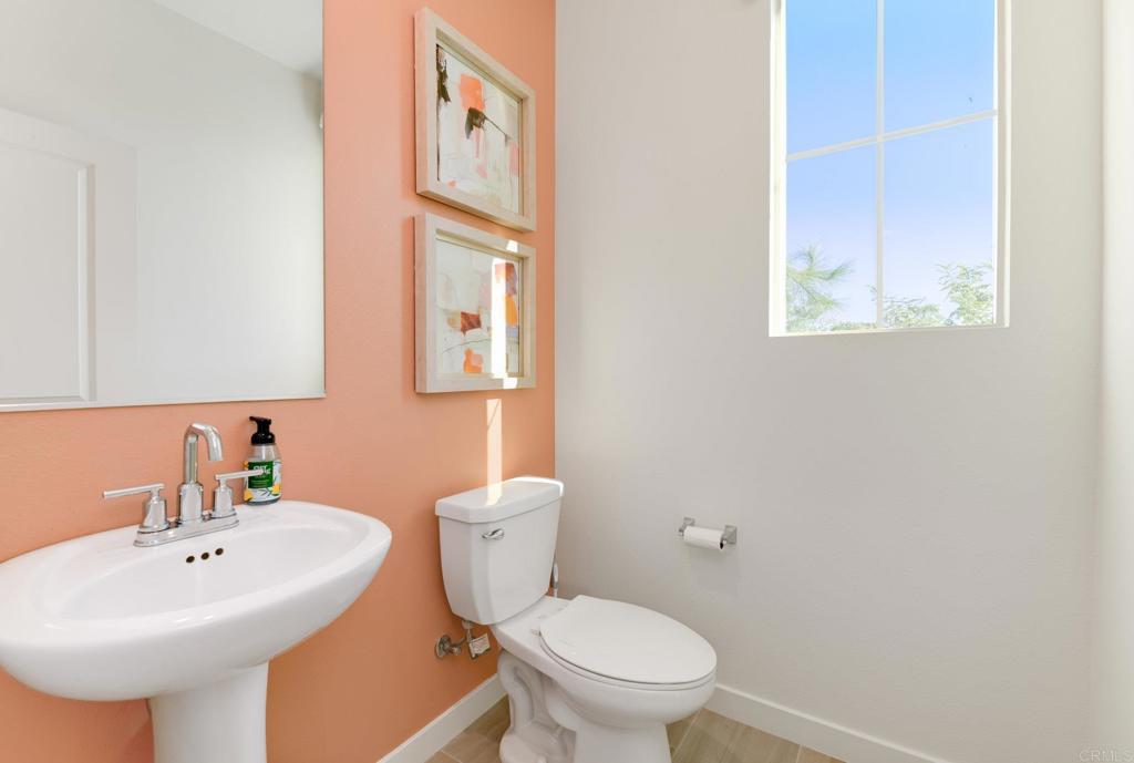 319 Lagoon Way Santee, CA 92071 - Photo 19 of 30