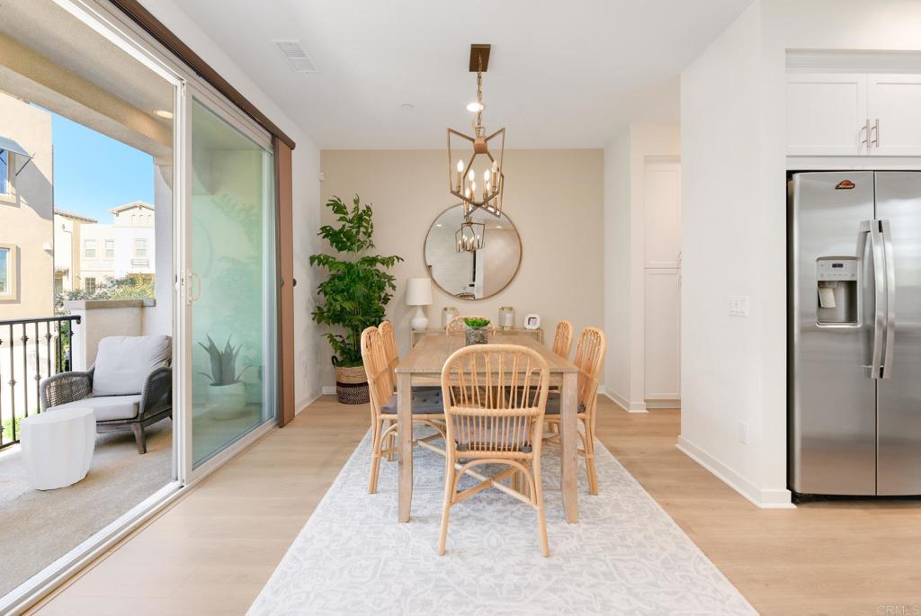 319 Lagoon Way Santee, CA 92071 - Photo 6 of 30