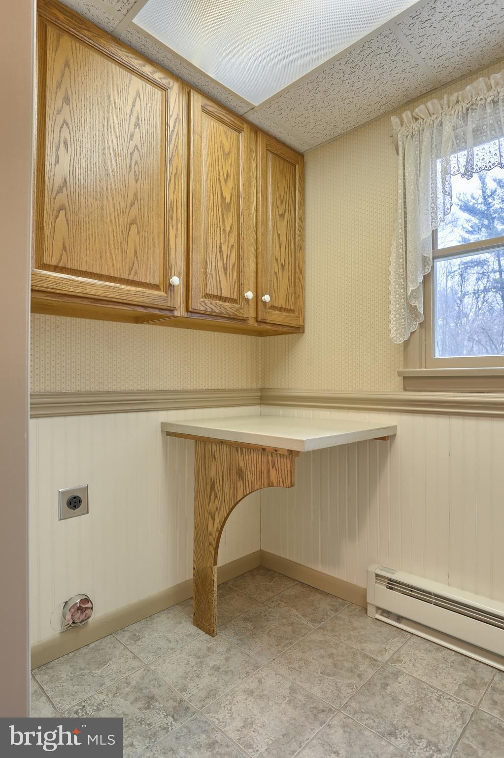 49 North Cornwall Road Lebanon, PA 17042 - Photo 30 of 90 Laundry area off mud room