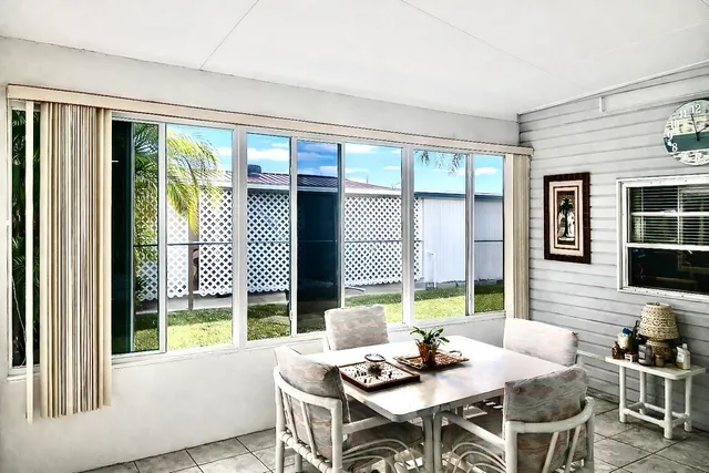 a view of entryway with furniture and toys