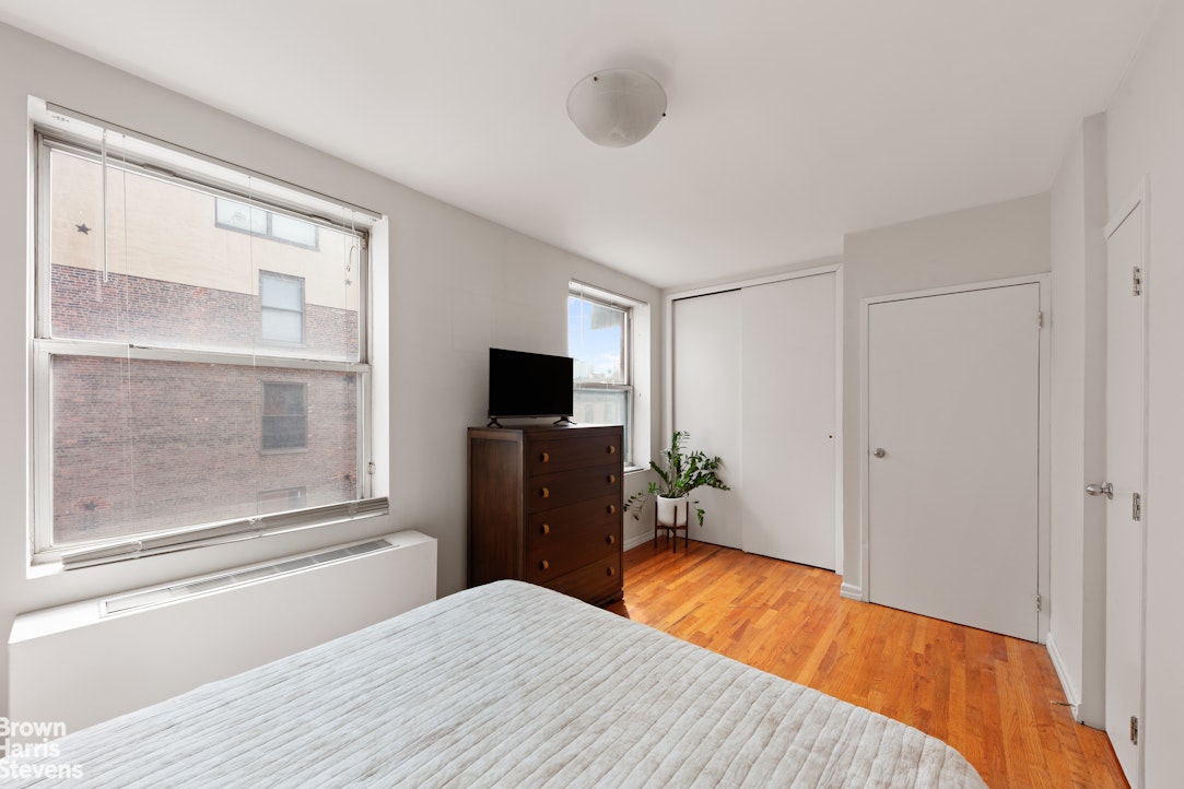 350 West 14th Street, Unit 5A Manhattan, NY 10014 - Photo 6 of 11