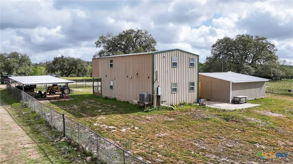 $584,900 | 617 Bartlett Road, Victoria, TX 77905