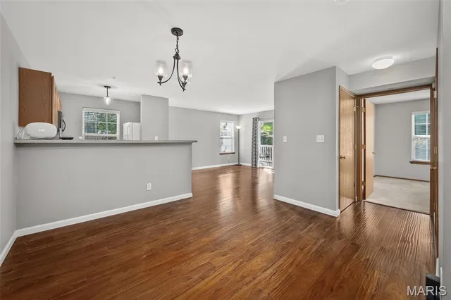 $170,000 | 1141 Arbor Creek Drive, Unit 2C, St. Louis, MO 63122