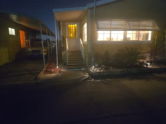 a view of room with livingroom