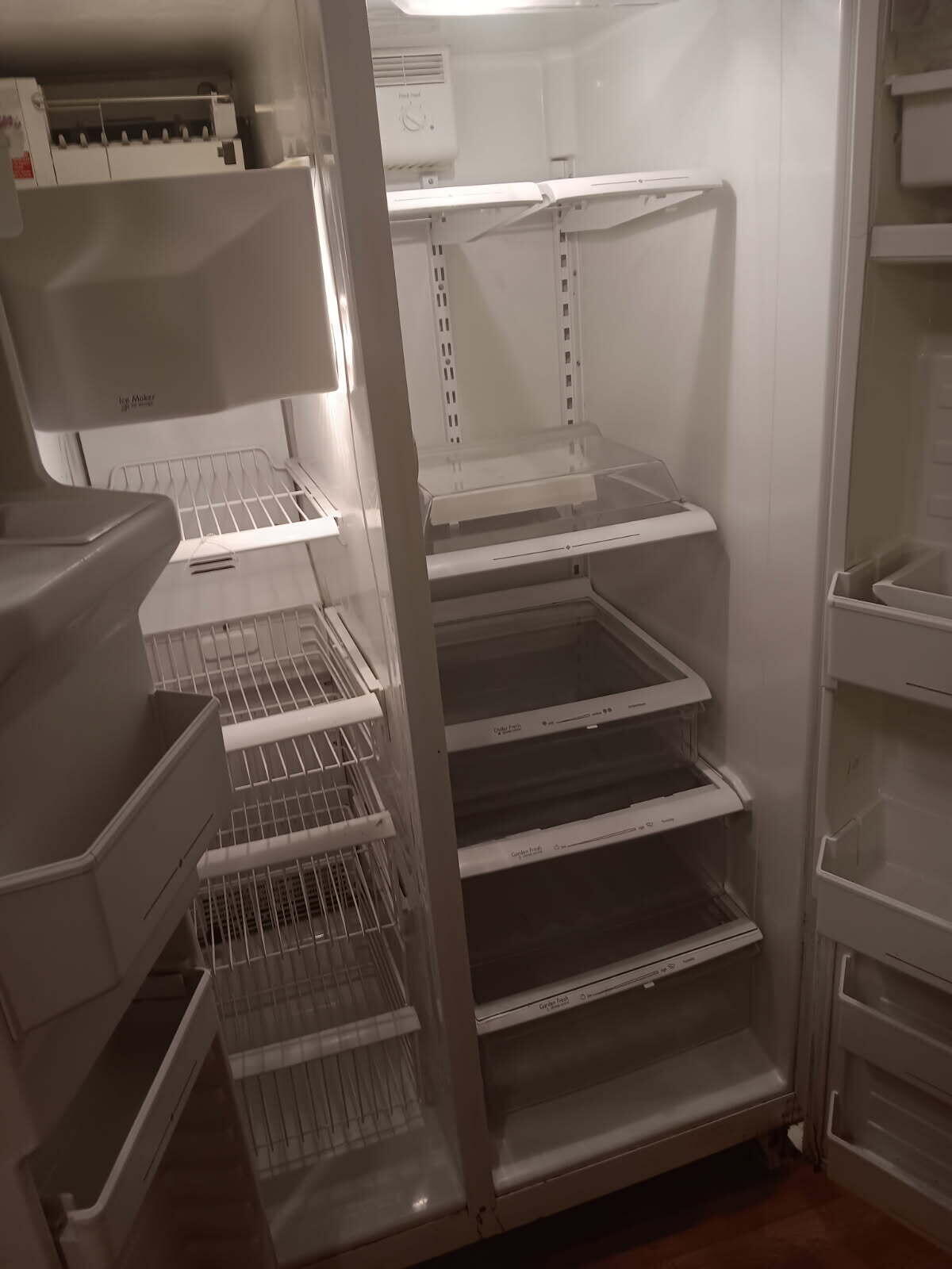 10001 West Frontage Road South Gate, CA 90280 - Photo 20 of 34 a view of small space