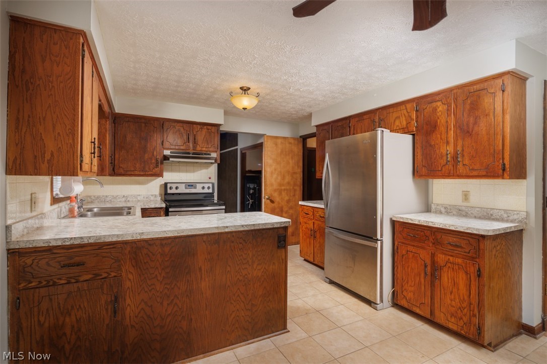 3770 South Arlington Road Uniontown, OH 44685 - Photo 5 of 19