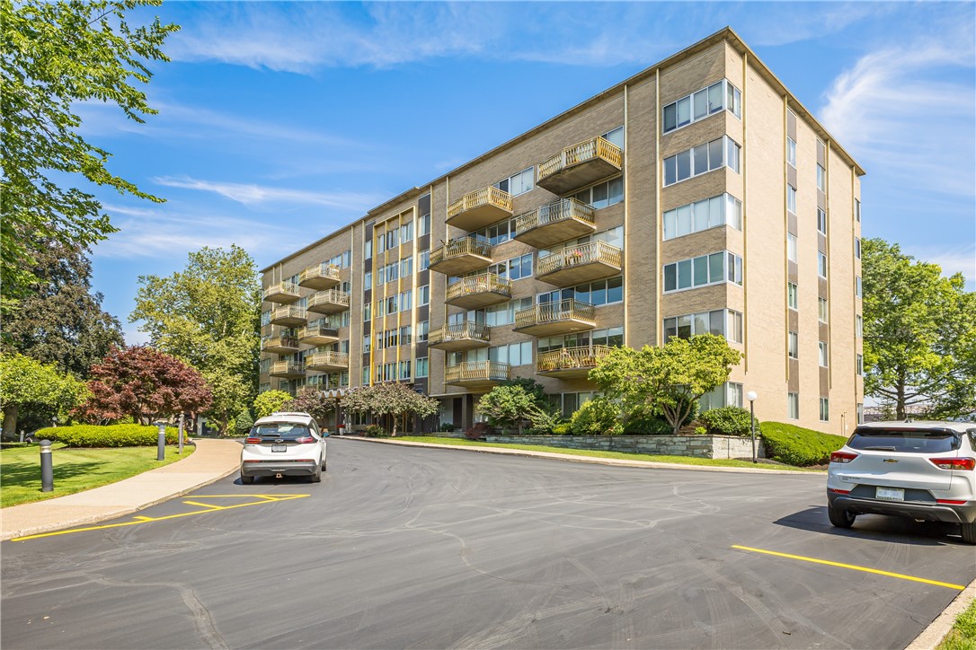 1400 East Avenue, Unit UN313 Rochester, NY 14610 - Photo 4 of 32