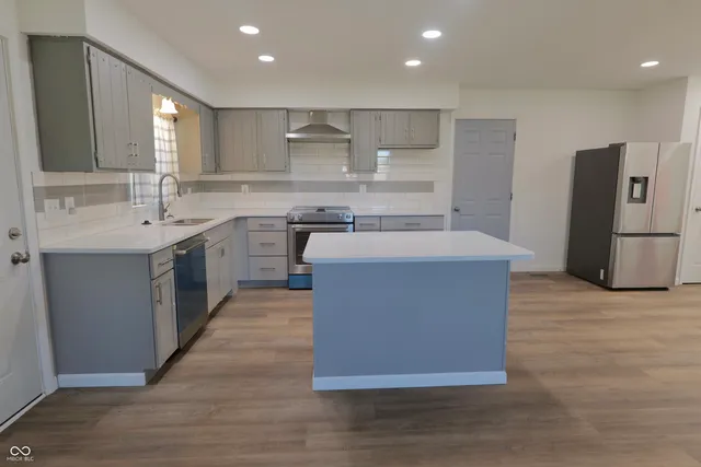 $295,000 | 12 Rypma Row, Whiteland, IN 46184