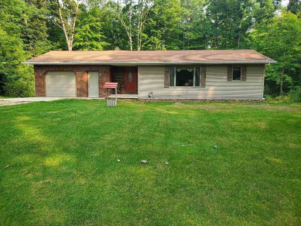 8243 Schmied Road Vestaburg, MI 48891 - Photo 1 of 40 1880029.JPG